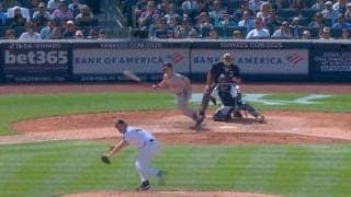 吉田正尚にブチギレ！ カモられた投手が激怒→痛打されてグラウンドを殴る「ただの八つ当たり」