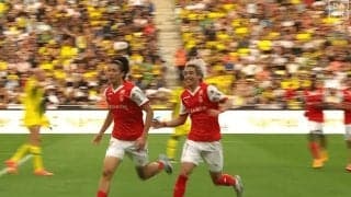 まるで軽業師！ 伊東純也、中村敬斗へのアシストが最高すぎる「ゴールデンコンビの見事な連携」「良いパス出すなー」「ランス兄弟最高！」