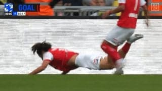 おっとっと！ 中村敬斗の“膝スラ”失敗が脚光「逆に良いセレブレーションw」「純也も可愛すぎる」今季初ゴール後の珍場面