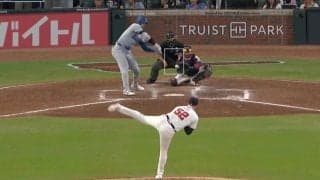 「投手はダマされる」大谷翔平は一体、何をしたんだ？ 解説者が大絶賛… 衝撃の“片手打ち”に球場騒然