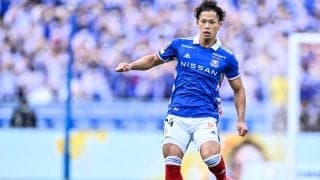 「っていうかベッカムおるやんけ」バーミンガム岩田智輝の強烈ミドル弾＆スタジアムの熱狂ぶりに反響！「３部の観客数じゃねぇｗ」「そしてベッカムおる！」と話題に