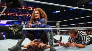 叶恭子さん似ていると話題…巨漢女子レスラーの“凛”としたバックステージショット あまりのギャップにファン驚愕