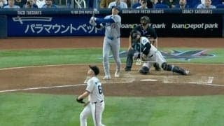 痛恨のミス！ 大谷翔平、豪快48号に「ウソだろ？」 逆球で被弾… 投手の様子がおかしくなる「ガチで落ち込んでる」