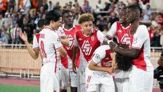 南野拓実が前半序盤に値千金の退場誘発！　モナコが絶好調のバルセロナに初黒星与えて白星発進【CL】