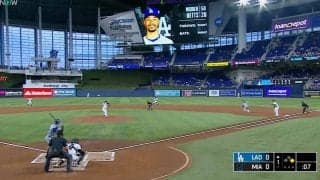 大谷翔平に「奇跡起きた」 いきなりスタート→強肩捕手に“異変”  完全アウトのタイミングで盗塁成功に「持ってる」