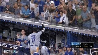 敵地なんか関係ない！大谷翔平、「50-50」達成直後に“粋な対応” 「みんなが褒め称えてくれる」奇跡の光景にネット感動