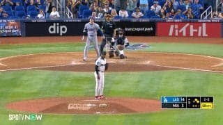 WBCの地で「MVP! MVP!」直後…大谷翔平、画面から“消えた”超弩級ビッグアーチ！ 衝撃の51号弾に観客騒然「信じられないものを見た」