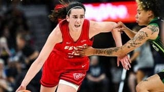 WNBAフィーバーのケイトリン・クラークが平均アシストと3ポイント成功数でリーグトップに