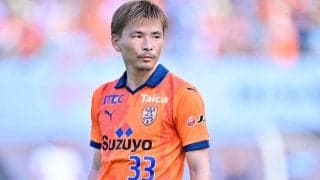 【J2「激闘ダービー」】清水、乾の華麗なダメ押し点 首位返り咲き、秋葉監督は復帰選手の活躍に涙(1)