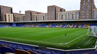 一晩中続いた大雨で洪水被害…EFLカップがピッチの一部が陥没し延期に