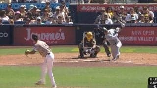 曲がりすぎだろ！ ダルビッシュの“魔球”が「意味不明」 打者ドン引き… 急ブレーキかかりながら沈むカーブに「打てるわけない」 