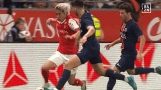 「次元が違いすぎる」伊東純也、パリSG守備陣をぶち抜く！「イナズマえぐいっす」「いつも以上だ」無双ドリブルにファン脱帽