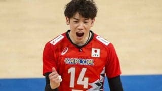 「足の長さどうなってるの！？」男子バレーの石川祐希、170cmの人気女優と“レアな”2ショット「顔立ち似てる！」