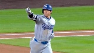 大谷翔平、54号3ラン＆イチロー超え57盗塁で「54-57」達成！ 4安打4打点で打率.309 3冠王に迫る