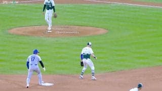 どこ投げとんねん！大谷翔平、「54-58」達成は“ハプニング”も 送球が投手へ…35連続盗塁成功の「珍しいシーン」に注目