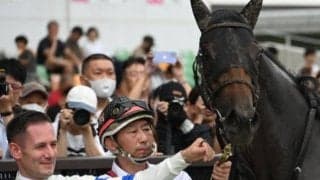 M.デムーロ騎手がJRA通算1300勝達成 「応援してくださるファンの方々にはとても感謝しています」