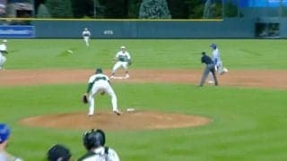 何が起きた？ 大谷翔平、58盗塁で“想定外のハプニング”「意味わからん」 相手捕手がまさかのプレー… 球場騒然