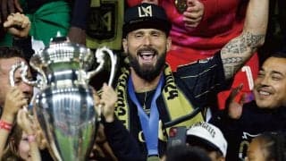 ジルーが愛するクラブへの復帰希望を口に「いつかミランで働きたい」「イブラとのトラブルだけは御免だ(笑)」