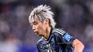 「モデルみたいでカッコいいです！」伊東純也を見事に切り取った「超高級ブランドコーデ街歩きショット」にファン興奮！「こんなにBALENCIAGAをおしゃれに着こなせるのは」の声