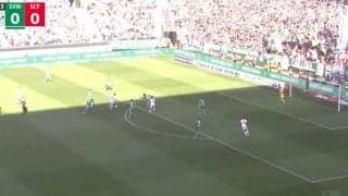 キレまくってるな… 堂安律が「強すぎ」 相手2人を強引にブチ抜く→左足“強烈シュート”を放つ瞬間 「マラドーアン」「当たられても倒れない」