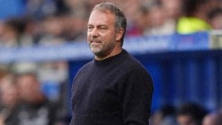 連敗回避のバルセロナ、指揮官は前半のみで3得点のレヴァンドフスキに「ゴール前やボックス内で最高の選手」