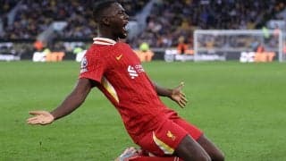 「どういうファッション？」「ユーモアがある」リバプールDFコナテの奇抜な姿に同僚もファンも驚き「みんな同じことを思った」