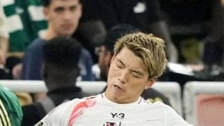 サッカー日本代表、「超攻撃的」から一変 堂安律、三笘薫の守備での健闘は宝の持ち腐れ