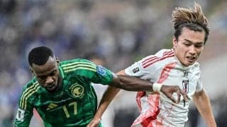 【上田綺世＆小川航基。苦難のサウジ戦で光ったFW陣の現在地(1)】決定機逸もタメを作る仕事で覚醒したエース・上田綺世。「もっとできる」の言葉が示す、着実な成長とは