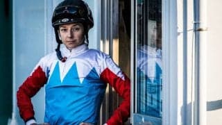 【川崎競馬】ミシェル騎手が落馬…病院へ搬送