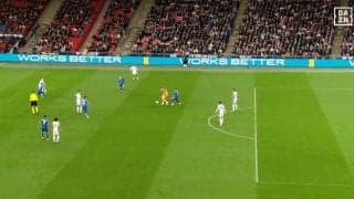 「ふざけんな！」ドタバタ大失態のイングランド代表GKに批判殺到…「流石に笑えん」「自分をエデルソンだと勘違いしてないか？」