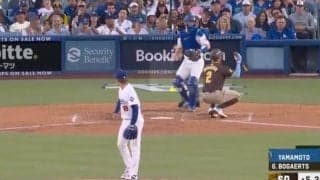 どこ見てんだよ！ 山本由伸が「無双状態」 絶妙コースに“渾身のストレート”… 相手打者の様子がおかしくなる