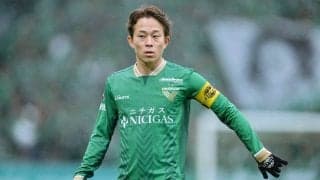 「当たり前に森田うまいや」J1東京Vの練習後に急遽開催された“シュートチャレンジ”対決に反響！「仲良しだw」「そうか白井くんはスネ毛剃るのかw」の声