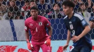 「失点したら、その後の立ち振る舞いが大事」ブレずに声がけを続けたGK鈴木彩艶「攻撃陣を信じました」