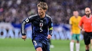 【守田英正と田中碧のボランチから見る、オーストラリア戦で生じた”森保ジャパン”の課題(1)】「知ってるつもり」だった田中に守田が感じたこと……生かしたかった「自由さという彼にしかない能力」