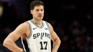 オフェンス不振のキングスがベテランシューターのダグ・マクダーモットと契約合意