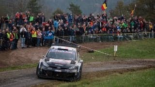 WRCセントラルヨーロッパ：セバスチャン・オジエがオィット・タナックに5.2秒差をつけ首位に浮上、勝田貴元は総合5番手をキープ