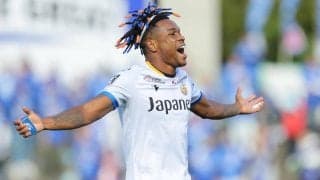 J1昇格の行方を決める長崎、先行許すもマテウス・ジェズス＆マルコス・ギリェルメのゴールで逆転勝利…横浜FCの今節の昇格はなし【明治安田J2第35節】