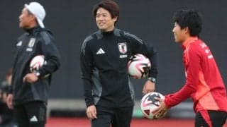 内田篤人氏もコーチで参加、選手も笑顔溢れる！ 韓国戦に向けたなでしこジャパンが9名で始動