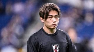 「愛が溢れてて夫妻のやりとりが尊すぎる」上田綺世がモデル妻の「前髪をかきあげ映像」がファンの心を掴む！ タイ旅行での２人の姿に「理想の夫婦です」「美男美女」の声