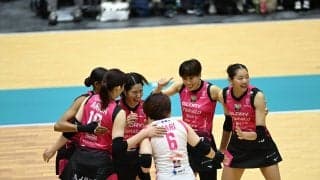 SVリーグ女子　姫路がホームで2戦連続のフルセットを制し連勝　デンソーは開幕4連勝
