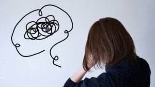 精神的に疲れている人に共通する13のサインとは