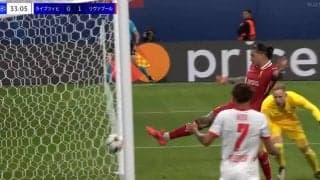 シャレになんねえ… 弾丸シュートが至近距離から“股間直撃”「これは痛すぎる」 顔色蒼白…マクアリスターが悶絶転倒の瞬間