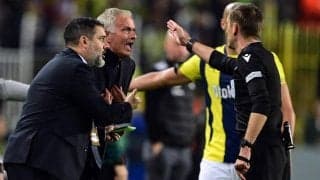 退席処分のモウリーニョが皮肉、主審の主張に不満「世界最高の審判員の1人」…相手GKのパフォーマンスに「10秒間で2度もありえないセーブ」