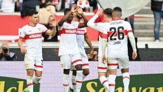 互いに退場者を出したチェイス・アンリと町野修斗の日本人対決はシュツットガルトに軍配【ブンデスリーガ】