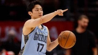 河村勇輝、「We want Yuki!!」の大合唱に迎えられホーム戦デビュー…グリズリーズもマジックに勝利