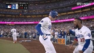 こんなベッツ見たことない！フリーマンの2戦連続弾で「ベンチもお祭り騒ぎ」 カーショーもテオスカーも…異例超熱狂の瞬間