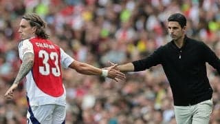 アルテタ監督が守備陣の離脱者に言及…カラフィオーリは「数週間」の離脱へ