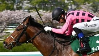 今年のアーリントンC覇者に右前繋部浅屈腱炎が判明 休養期間は未定