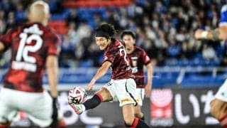 「相当きわどい。副審すごいな」浦和レッズを泣かせた横浜FM戦の終了間際の「原口元気→二田理央のオフサイド場面」が注目される……「いやぁめちゃくちゃギリギリ」の声