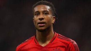 「ピッチ上で最もおしゃれな選手」バイエルンMFのスパイクコーデが話題に！ 7年前発売モデルをユニフォームに合わせて着用「いつも完璧にマッチ」